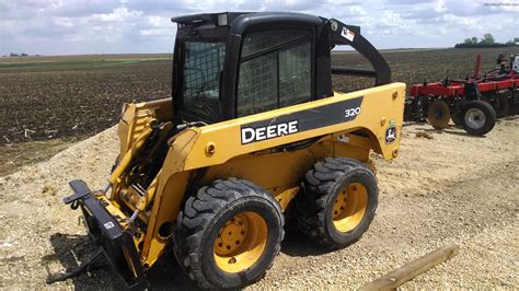 2004 john deere 320 skid steer specs|deere 320 skid steer manual.